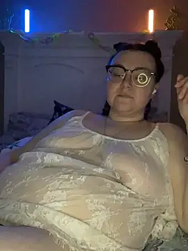 Snapshot of HTXBELLE chatting on 3, 3, 2025 HTXBELLE online show from 3, 3, 2025