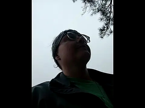 Snapshot of HTXBELLE chatting on 3, 12, 2025 HTXBELLE online show from 3, 12, 2025