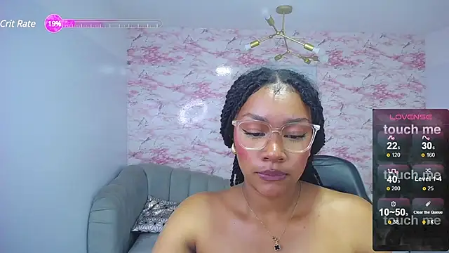 Snapshot of catalina25_t chatting on 24, 2, 2025 catalina25 t online show from 24, 2, 2025