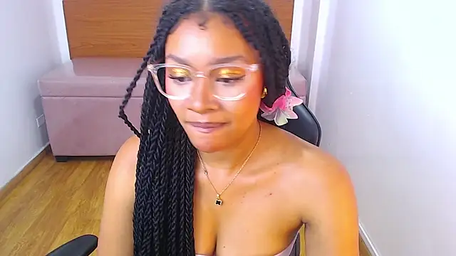 Snapshot of catalina25_t chatting on 7, 3, 2025 catalina25 t online show from 7, 3, 2025