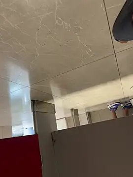 neeee13 online show from 18, 4, 2026