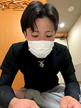 Snapshot of chiba_chan chatting on 27, 10, 2025 chiba chan online show from 27, 10, 2025