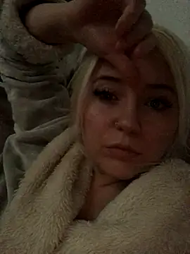 Blondie Sofia Essexbabe online show from 26, 11, 2025