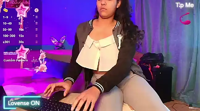 Snapshot of Vicky_Miller_05 chatting on 20, 2, 2025 Vicky Miller 05 online show from 20, 2, 2025