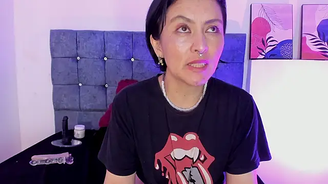 Snapshot of lilith_catt chatting on 19, 2, 2025 lilith catt online show from 19, 2, 2025
