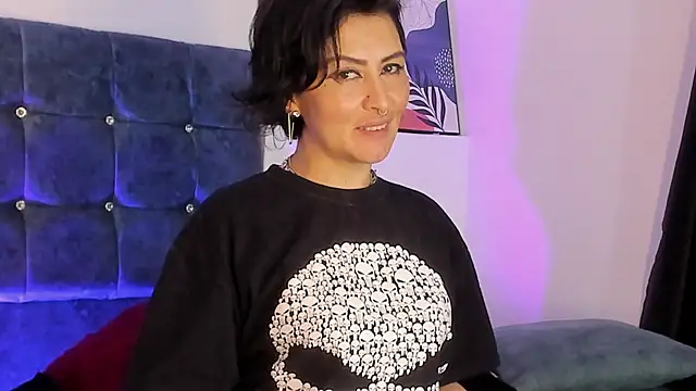 Snapshot of lilith_catt chatting on 21, 2, 2025 lilith catt online show from 21, 2, 2025