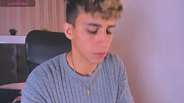 Allex Cano online show from 25, 2, 2025