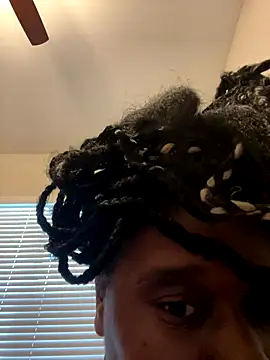 Snapshot of Deshay30 chatting on 28, 10, 2025 Deshay30 online show from 28, 10, 2025