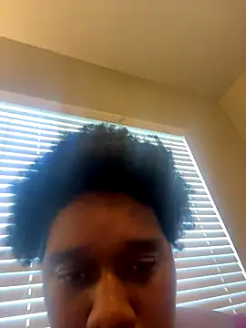 Snapshot of Deshay30 chatting on 13, 12, 2025 Deshay30 online show from 13, 12, 2025