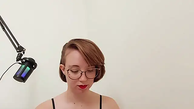 Elise Nyx online show from 19, 9, 2025