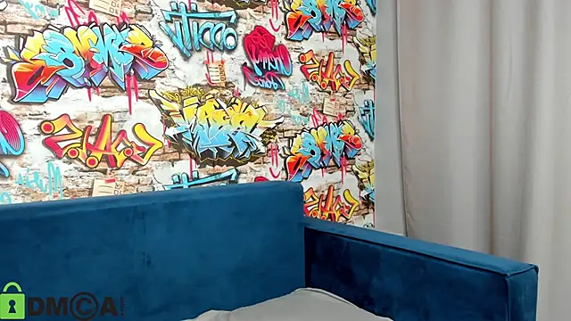 Sandra Wi1son online show from 28, 9, 2025