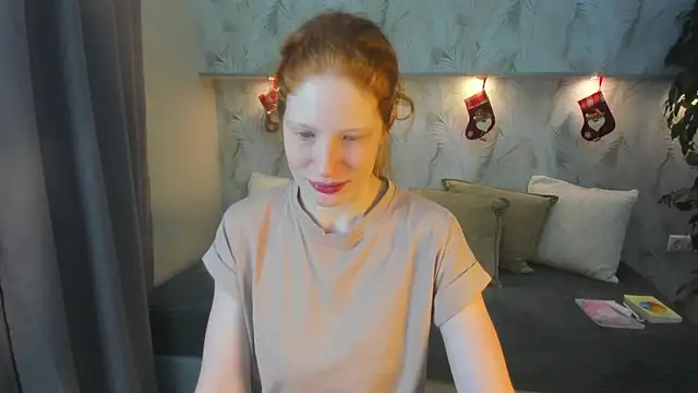 Sandra Wi1son online show from 3, 12, 2025