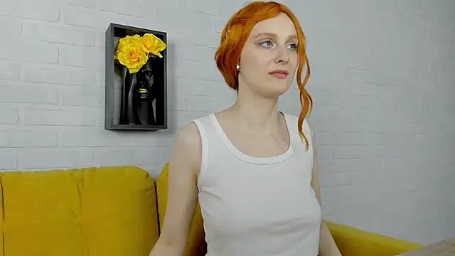 Snapshot of KristinMoore chatting on 1, 3, 2025 KristinMoore online show from 1, 3, 2025