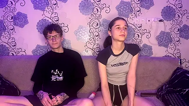 baby lesi online show from 3, 12, 2025