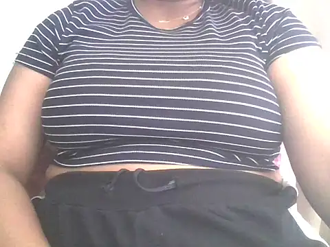 Snapshot of LustyTasha chatting on 11, 9, 2025 LustyTasha online show from 11, 9, 2025