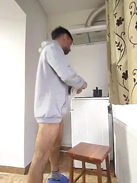 Snapshot of andreiiiii2025 chatting on 3, 12, 2025 andreiiiii2025 online show from 3, 12, 2025