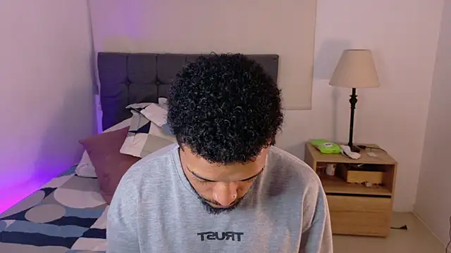 eross chipre  online show from 15, 4, 2026