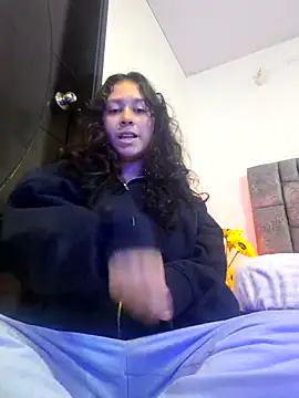 Snapshot of ammy_e chatting on 23, 10, 2025 ammy e online show from 23, 10, 2025