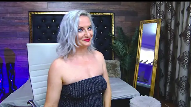 LadyTouch online show from 6, 3, 2025