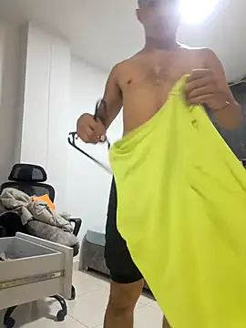 Donathoo1 online show from 8, 11, 2025