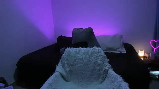 Snapshot of _lucianapalmer chatting on 23, 11, 2025 lucianapalmer online show from 23, 11, 2025