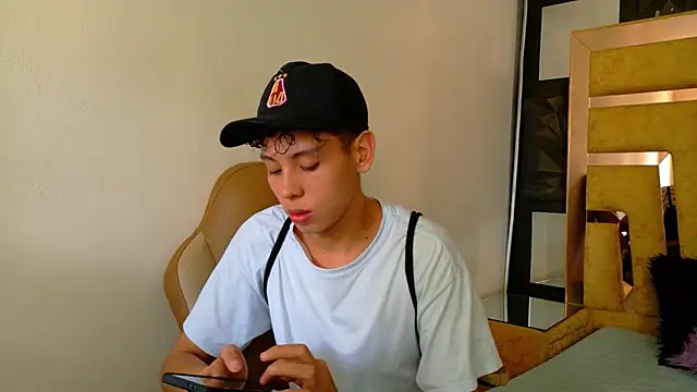 Snapshot of Noahoconor chatting on 14, 9, 2025 Noahoconor online show from 14, 9, 2025