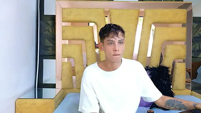 Snapshot of Noahoconor chatting on 16, 9, 2025 Noahoconor online show from 16, 9, 2025