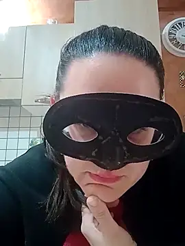 Dolcecurvy online show from 28, 2, 2025