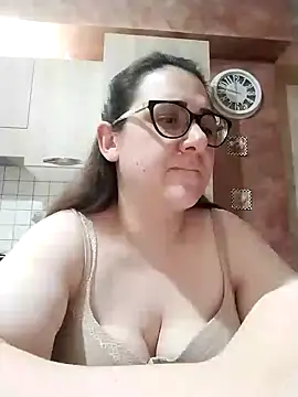 Dolcecurvy online show from 26, 4, 2026