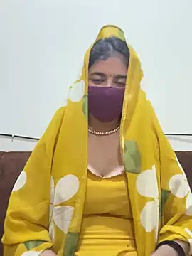 Dishasarmaa05 online show from 22, 2, 2025