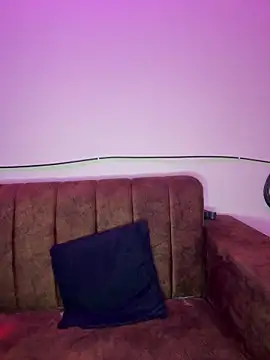 Dishasarmaa05 online show from 18, 3, 2025