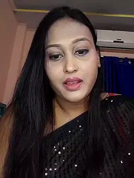 hotlovr online show from 9, 3, 2025