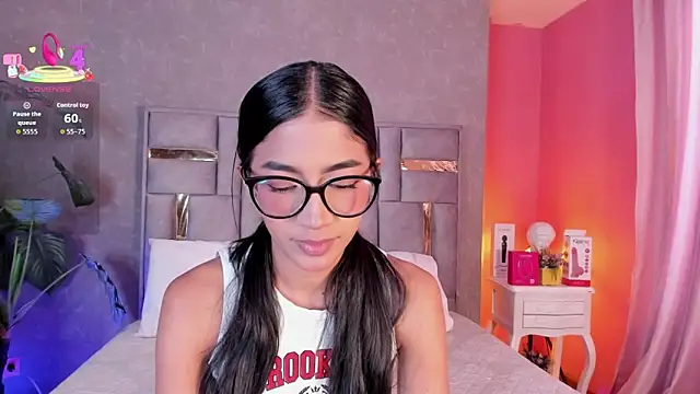 Snapshot of Tyla_Ks chatting on 16, 6, 2026 Tyla Ks online show from 16, 6, 2026