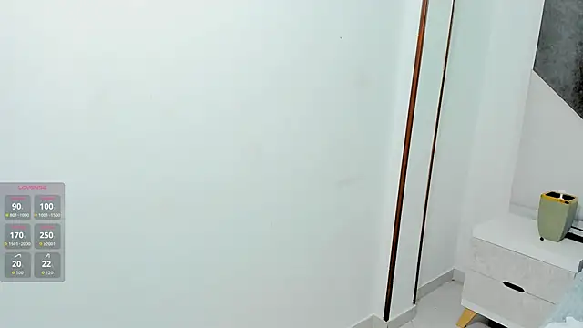 cutie sarax1 online show from 11, 10, 2025