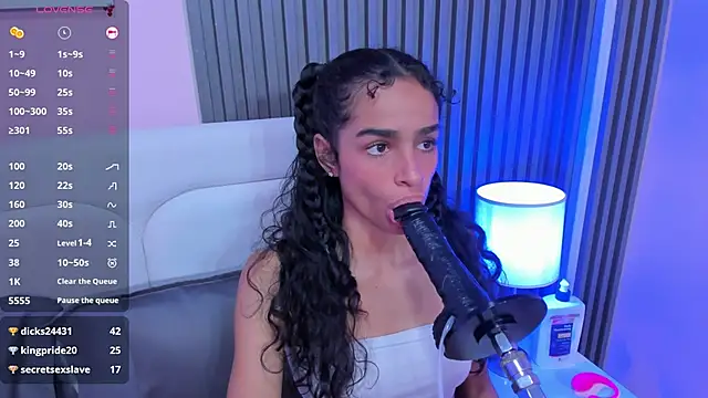 Snapshot of honey_sofii_ chatting on 20, 3, 2025 honey sofii online show from 20, 3, 2025