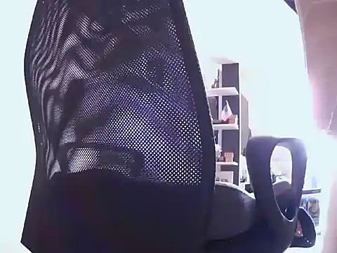 Snapshot of JorgeLuis_97 chatting on 8, 11, 2025 JorgeLuis 97 online show from 8, 11, 2025