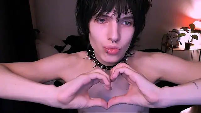 Snapshot of timi-moon chatting on 9, 11, 2025 timi-moon online show from 9, 11, 2025