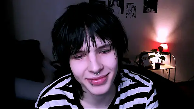 Snapshot of timi-moon chatting on 20, 11, 2025 timi-moon online show from 20, 11, 2025