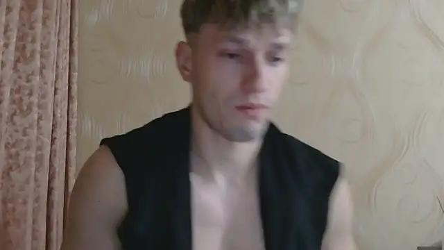 Snapshot of frama666 chatting on 29, 10, 2025 frama666 online show from 29, 10, 2025