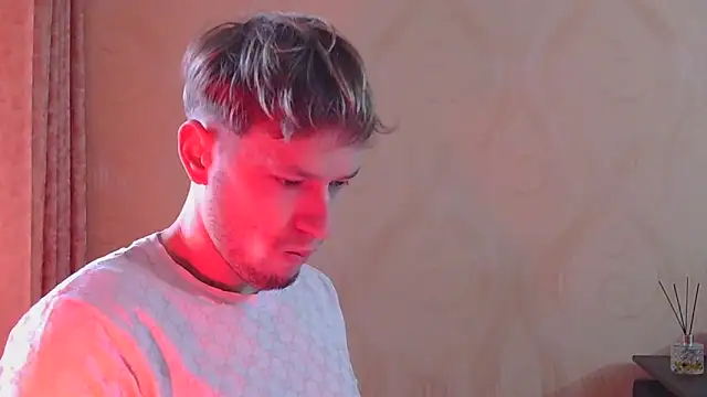 Snapshot of frama666 chatting on 6, 11, 2025 frama666 online show from 6, 11, 2025