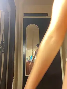 Snapshot of isha_sassy chatting on 1, 3, 2025 isha sassy online show from 1, 3, 2025