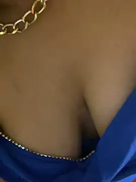 Snapshot of isha_sassy chatting on 11, 3, 2025 isha sassy online show from 11, 3, 2025