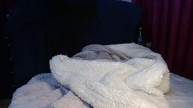 Snapshot of xxTatiannaxx chatting on 7, 11, 2025 xxTatiannaxx online show from 7, 11, 2025