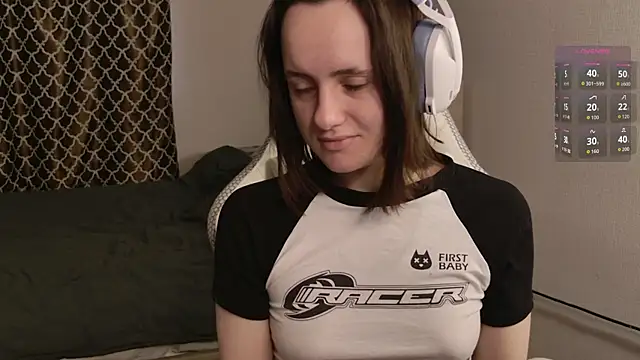 Luna Loveee online show from 25, 11, 2025