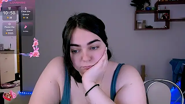 Snapshot of kitsune_8 chatting on 13, 3, 2025 kitsune 8 online show from 13, 3, 2025