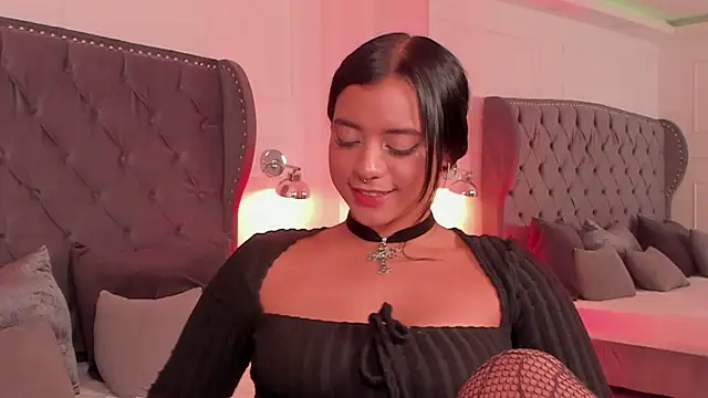 Snapshot of regina_noctixx chatting on 9, 10, 2025 regina noctixx online show from 9, 10, 2025