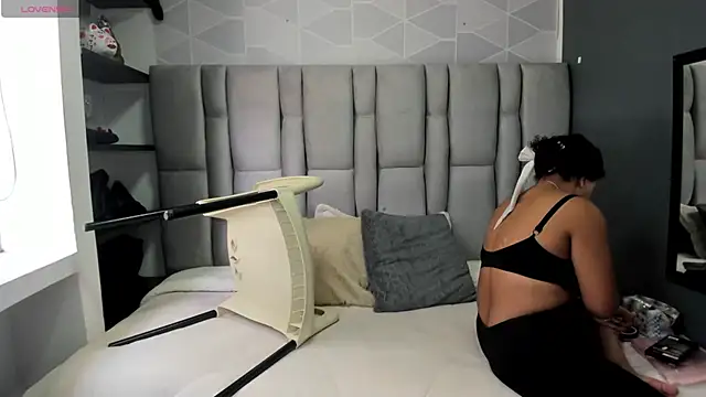 Natasha rose   online show from 16, 9, 2025