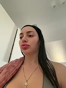 Snapshot of Mia_Splash chatting on 13, 3, 2026 Mia Splash online show from 13, 3, 2026