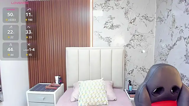 MEGANZARICK online show from 9, 3, 2026