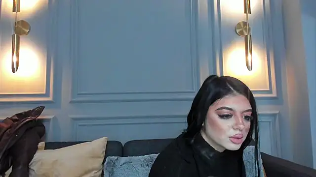 Snapshot of BridgitteBia chatting on 4, 3, 2025 BridgitteBia online show from 4, 3, 2025